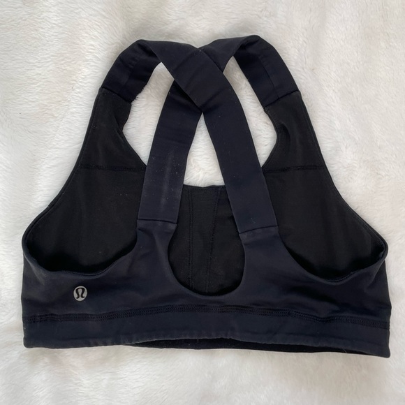 Lululemon sports bra - Picture 3 of 3